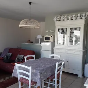 2 Personnes Hébergement de vacances Plonévez-Porzay